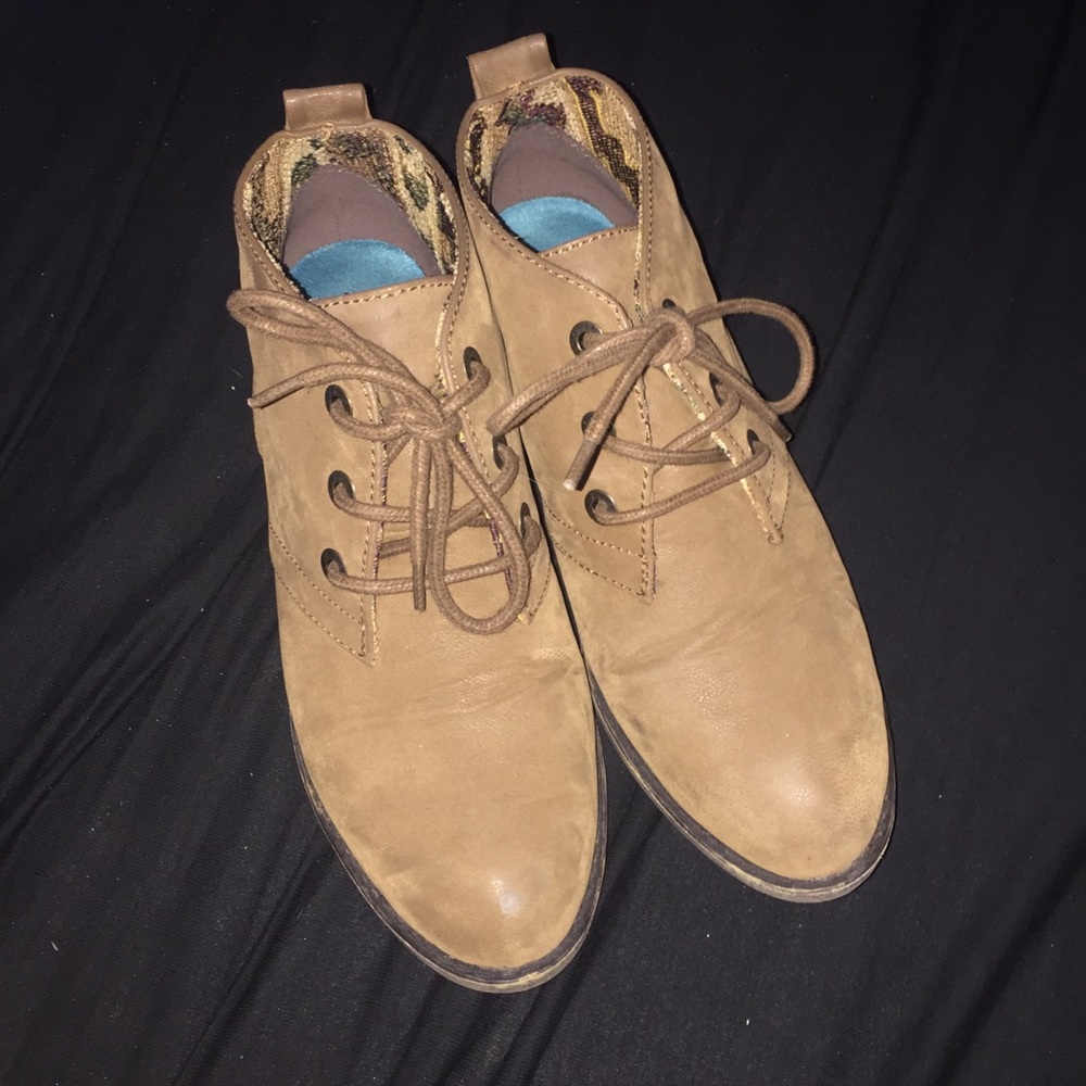 Tan boots